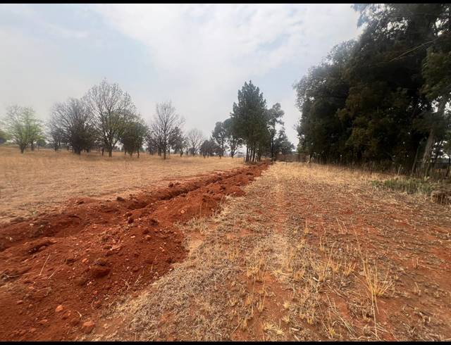 22,350M² VACANT LAND FOR SALE IN VALLEY SETTLEMENTS AH